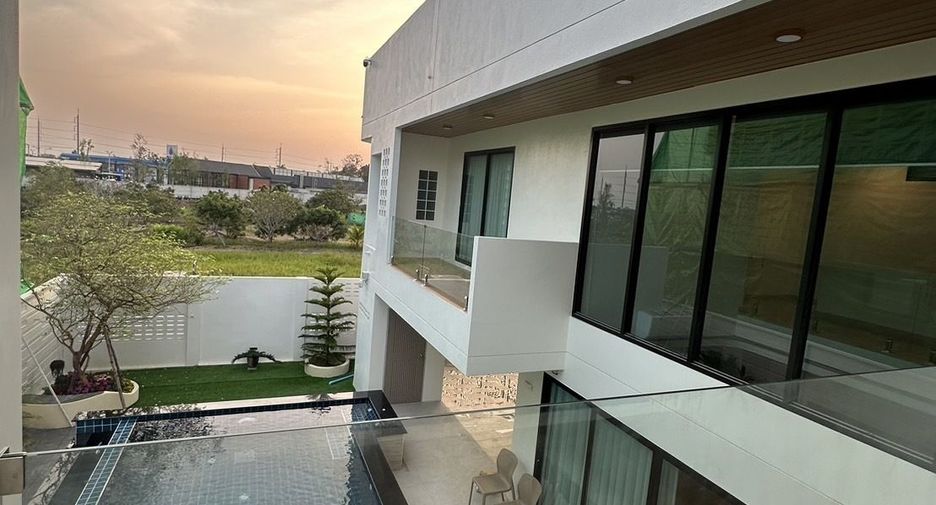 For rent 4 bedrooms villa in Hang Dong, Chiang Mai