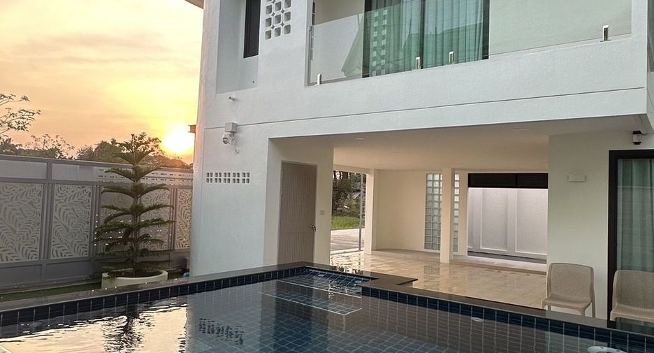For rent 4 bedrooms villa in Hang Dong, Chiang Mai