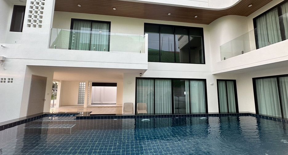 For rent 4 bedrooms villa in Hang Dong, Chiang Mai