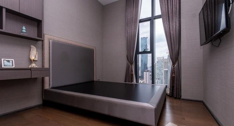For sale 2 bedrooms condo in Sathon, Bangkok