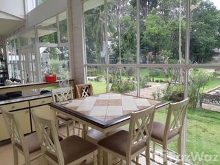 Villa en alquiler de 5 habitaciones en Saraphi, Chiang Mai