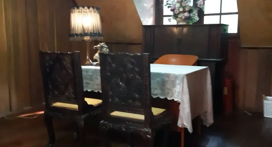 For rent 5 bedrooms villa in Saraphi, Chiang Mai