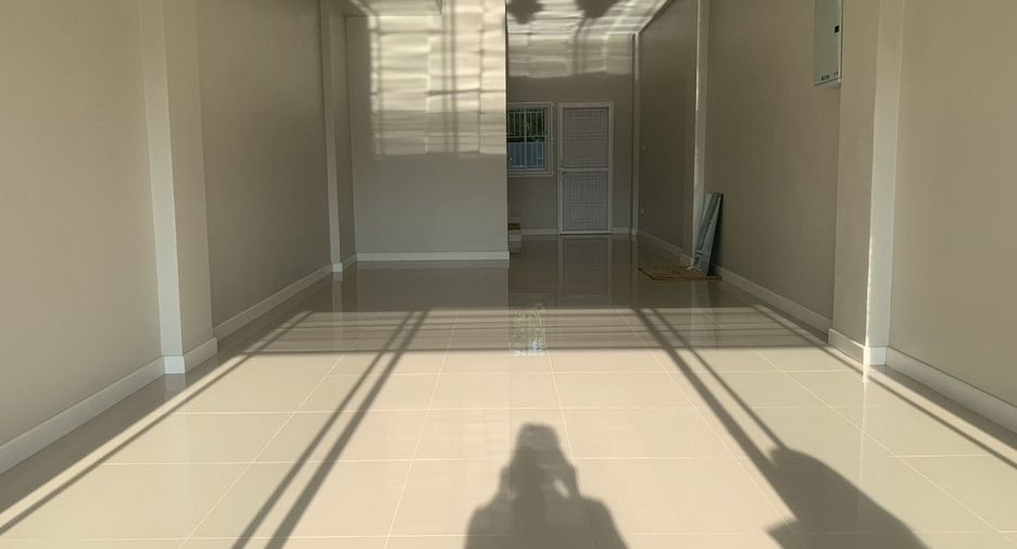 For sale 3 bedrooms townhouse in Hua Hin, Prachuap Khiri Khan
