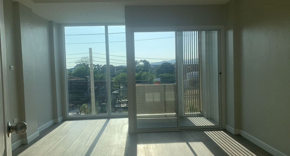 For sale 3 bedrooms townhouse in Hua Hin, Prachuap Khiri Khan