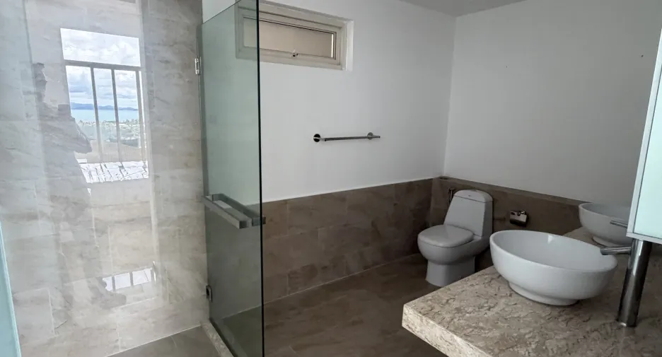 For sale 2 bedrooms apartment in Ko Samui, Surat Thani