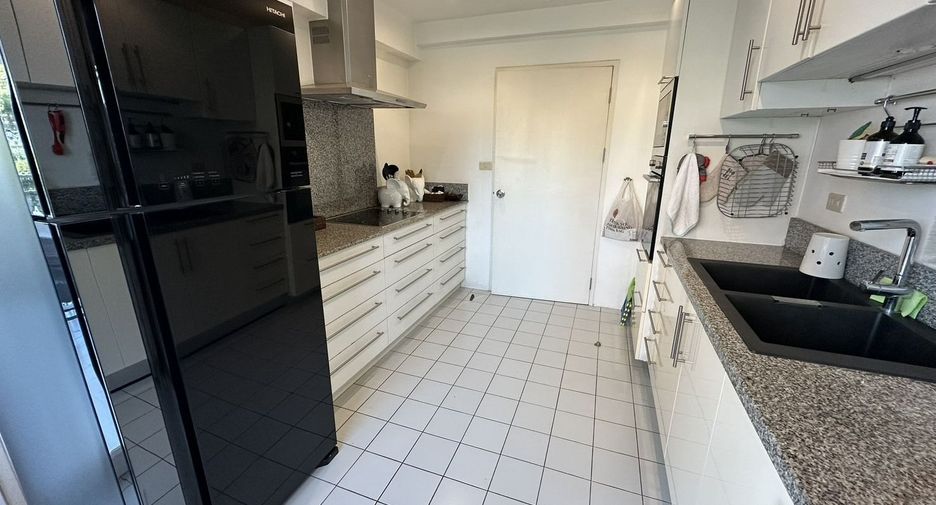For sale 4 bedrooms condo in Hua Hin, Prachuap Khiri Khan