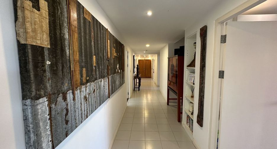 For sale 4 bedrooms condo in Hua Hin, Prachuap Khiri Khan