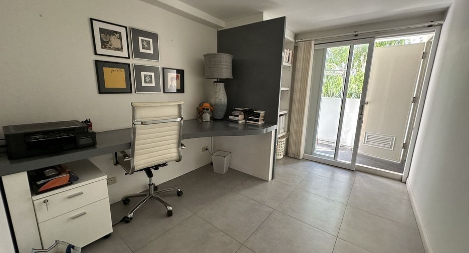 For sale 4 bedrooms condo in Hua Hin, Prachuap Khiri Khan
