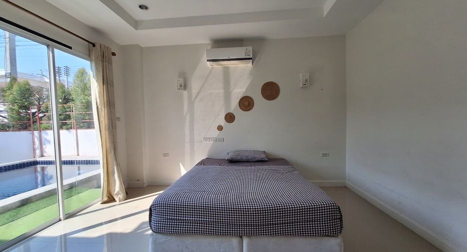 For rent 3 bedrooms villa in Hua Hin, Prachuap Khiri Khan