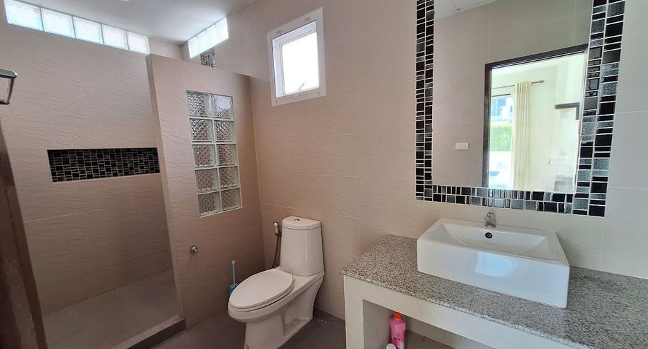 For rent 3 bedrooms villa in Hua Hin, Prachuap Khiri Khan