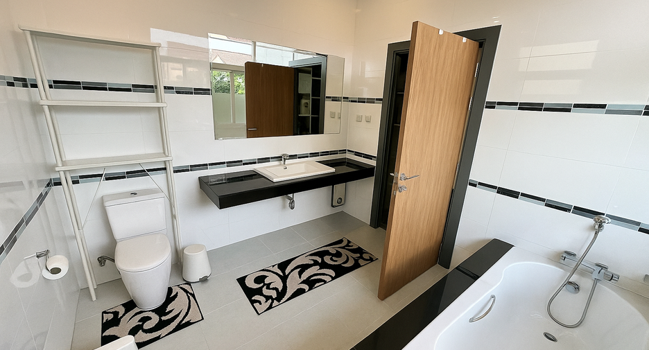 Villa en venta de 4 habitaciones en Bang Lamung, Chonburi