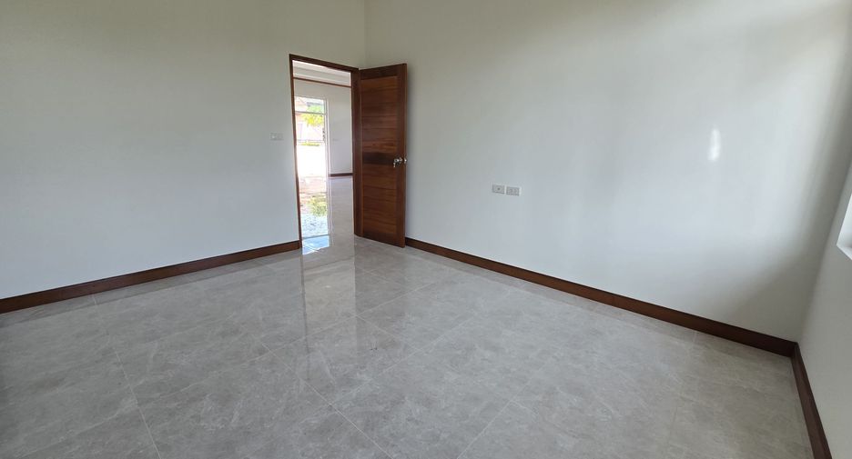 For sale 3 bedrooms house in Hua Hin, Prachuap Khiri Khan