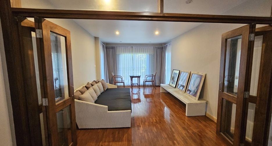 For sale 4 bedrooms house in Mueang Chiang Mai, Chiang Mai