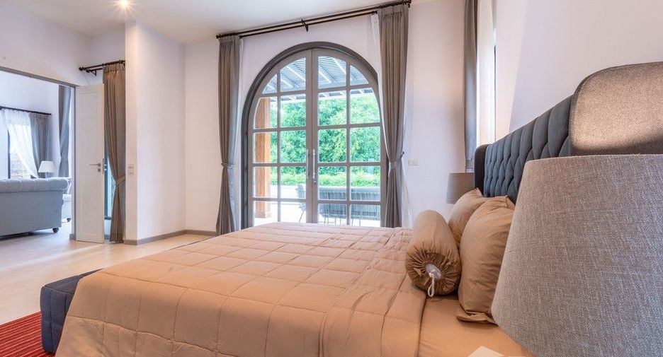 For sale 2 bedrooms villa in Hua Hin, Prachuap Khiri Khan