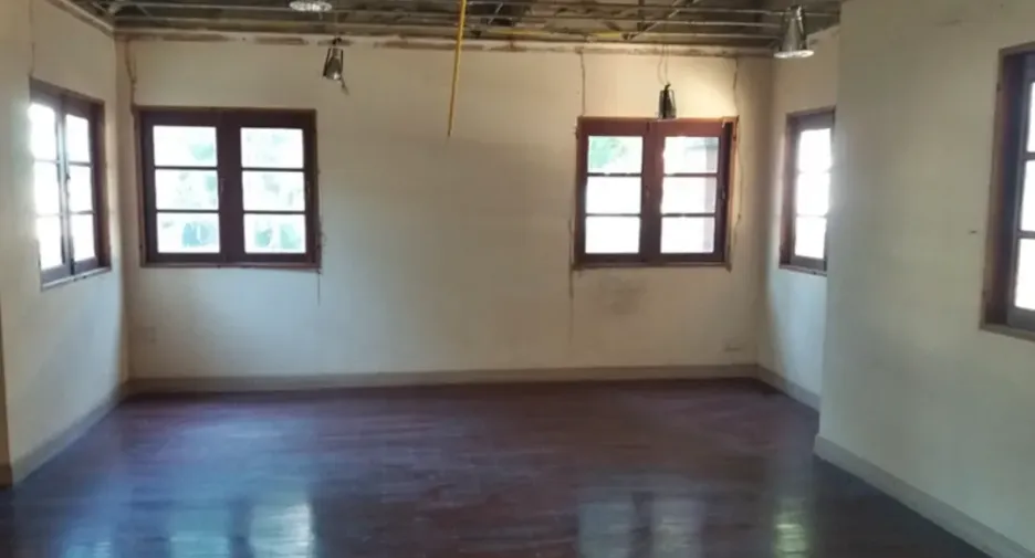 For sale 6 bedrooms house in Mueang Chiang Mai, Chiang Mai