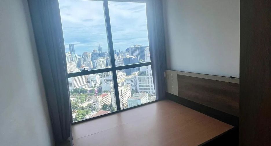 For sale 2 bedrooms condo in Bang Rak, Bangkok
