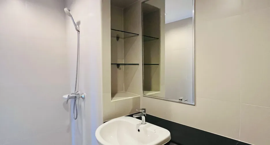 For rent 1 bed condo in Mueang Chiang Mai, Chiang Mai