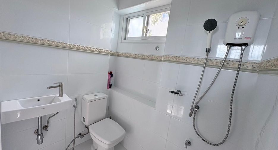 For rent 3 bedrooms house in Doi Saket, Chiang Mai