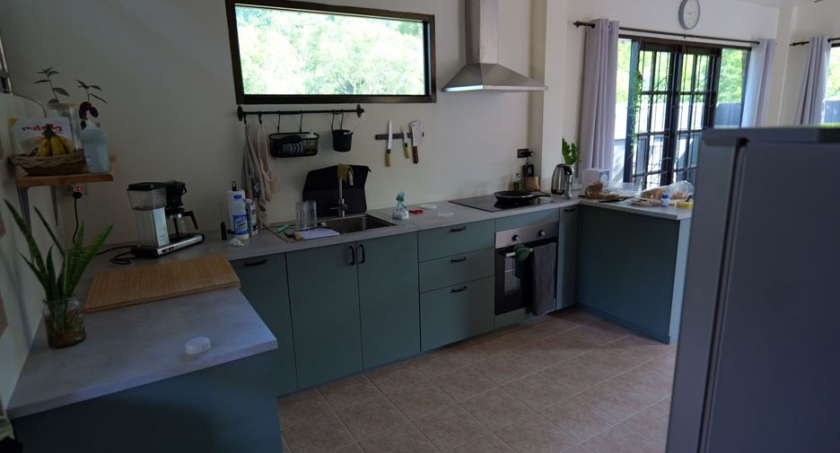 Casa en alquiler de 4 habitaciones en Kathu, Phuket