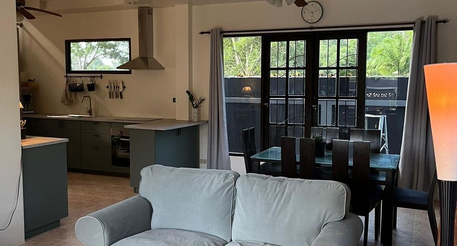 Casa en alquiler de 4 habitaciones en Kathu, Phuket