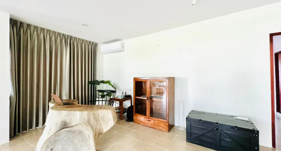 For sale and for rent 2 bedrooms condo in Mueang Chiang Mai, Chiang Mai