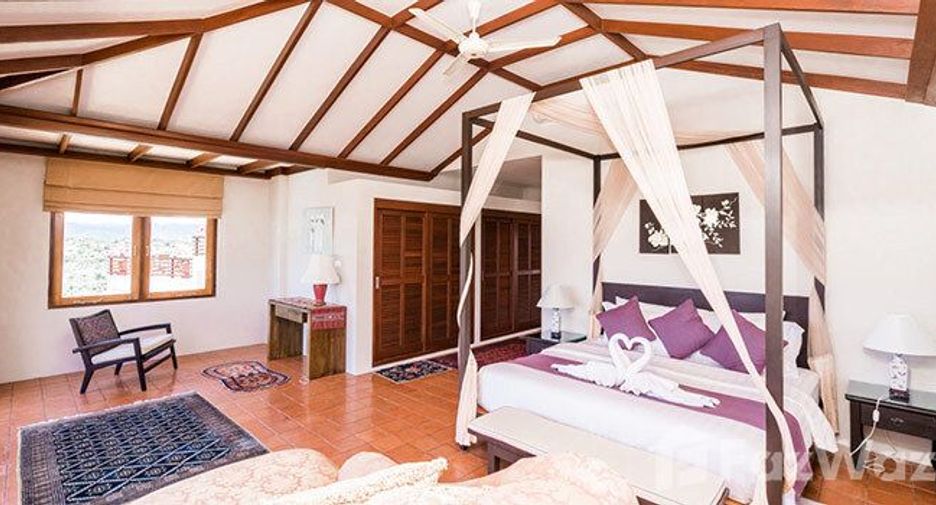 For rent 4 ベッドルーム villa in Ko Samui, Surat Thani