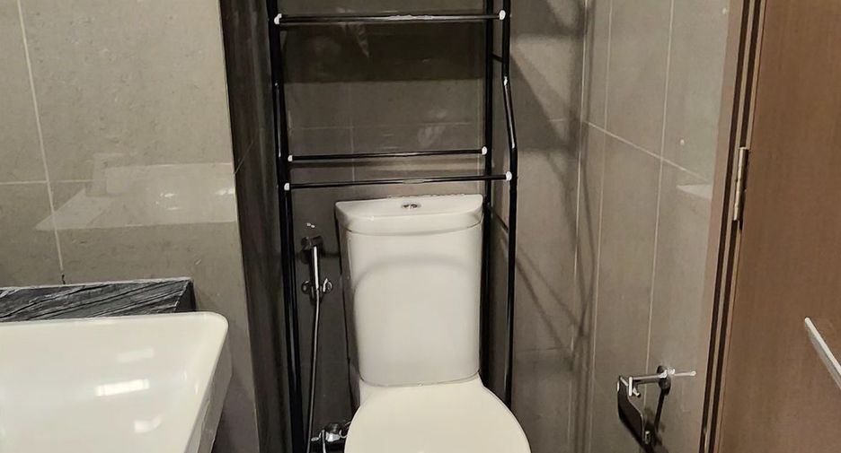 For sale studio condo in Bang Rak, Bangkok