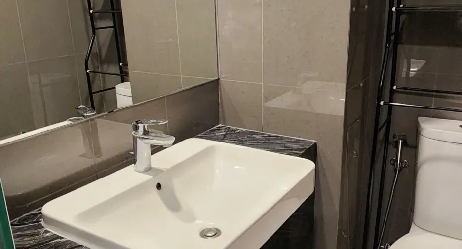 For sale studio condo in Bang Rak, Bangkok
