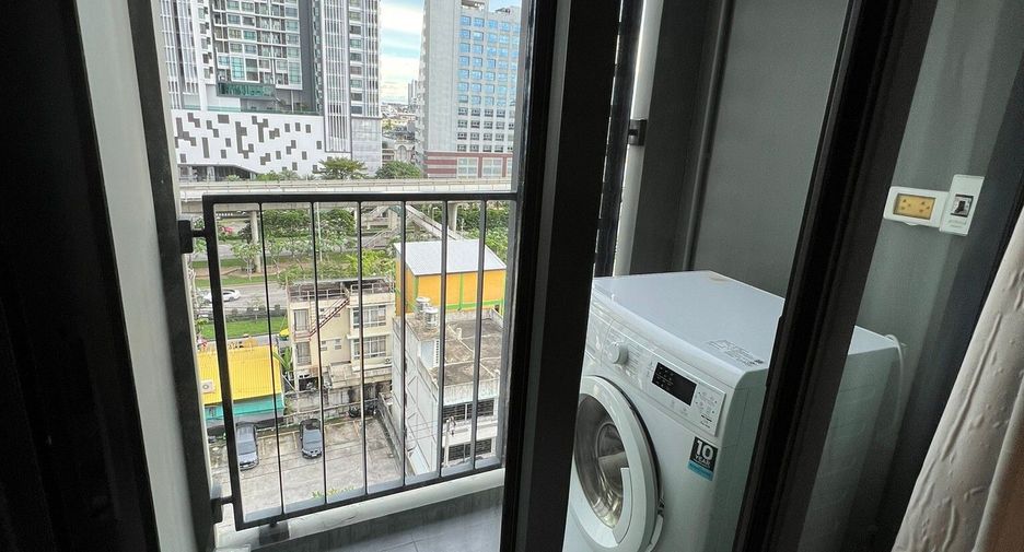 For sale and for rent studio condo in Khlong San, Bangkok