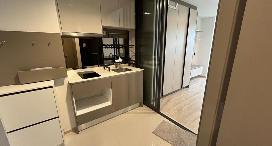 For sale and for rent studio condo in Khlong San, Bangkok