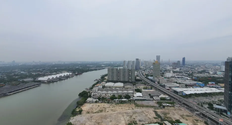 For sale 4 bedrooms condo in Yan Nawa, Bangkok