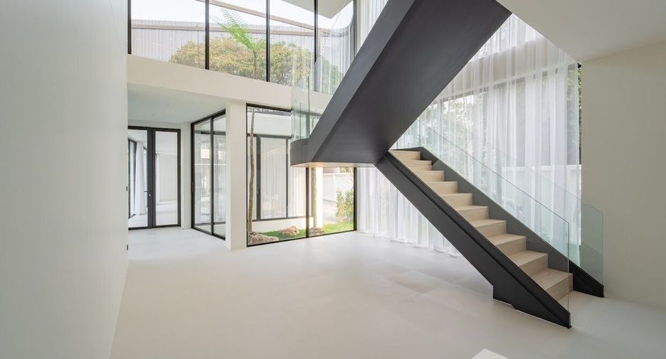 À vendre 4 chambres villa à Hang Dong, Chiang Mai