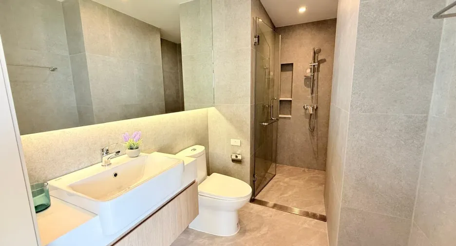 À vendre et à louer 2 chambres condo à Cha Am, Phetchaburi