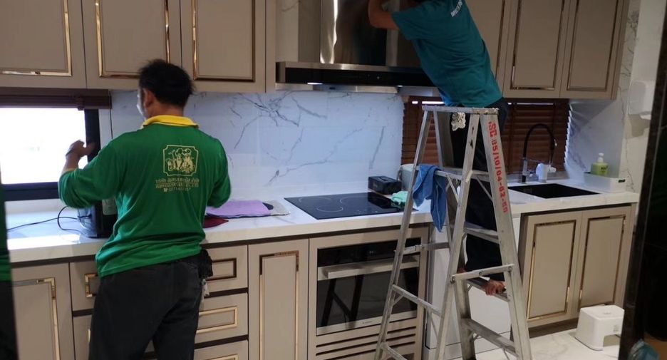 Wohnung zum Kauf mit 3 Zimmer in Pathum Wan, Bangkok