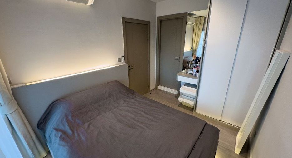 For sale 1 bed condo in Huai Khwang, Bangkok