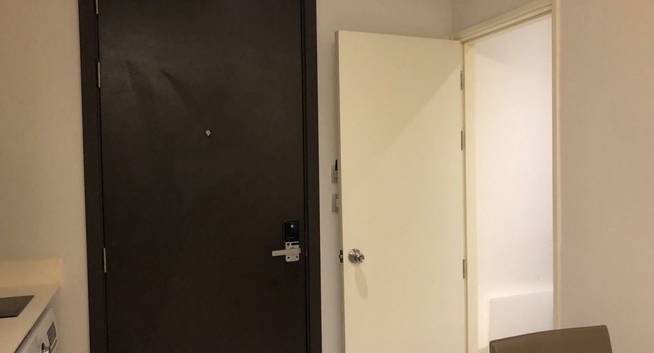 For sale and for rent 1 bed condo in Watthana, Bangkok
