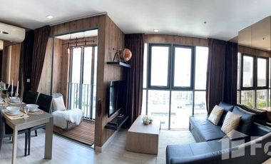 À vendre 2 chambres condo à Phra Khanong, Bangkok