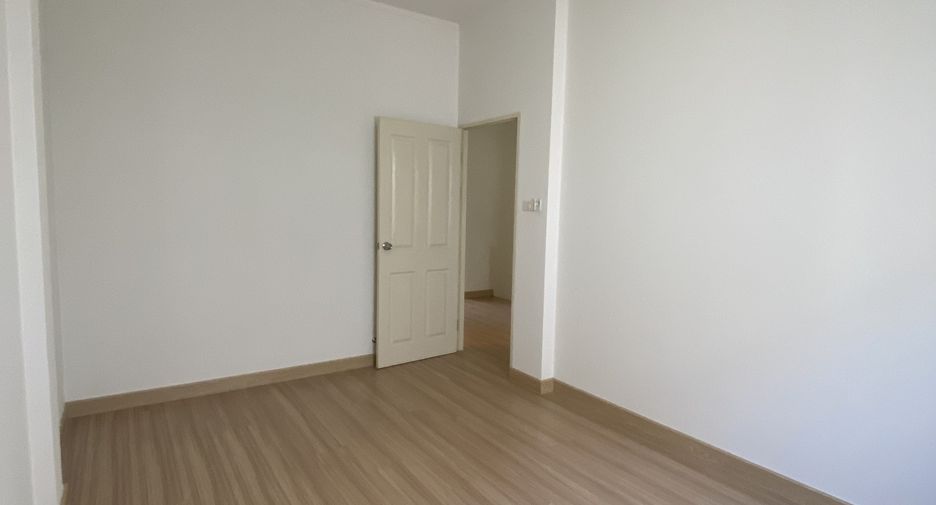 Casa en venta de 3 habitaciones en Saraphi, Chiang Mai