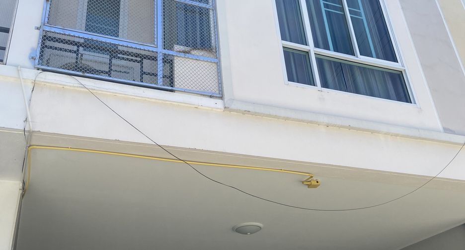 Casa en venta de 3 habitaciones en Saraphi, Chiang Mai