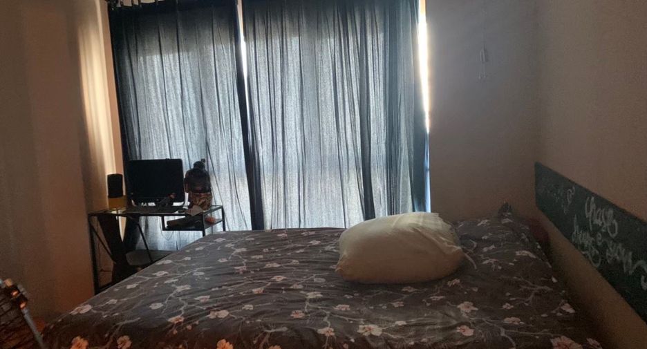 For sale 1 bed condo in Huai Khwang, Bangkok