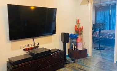 For sale 1 bed condo in Huai Khwang, Bangkok
