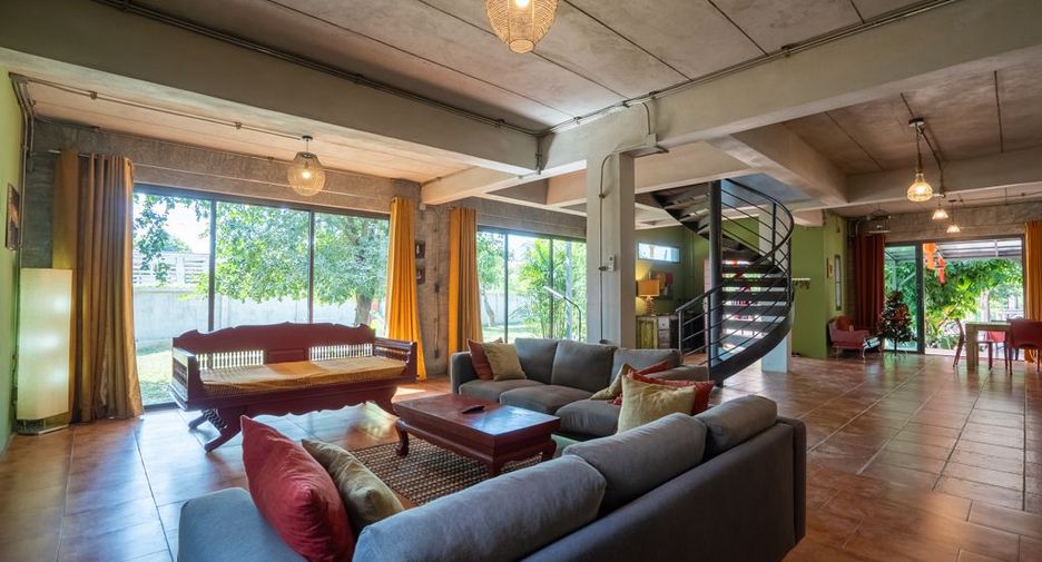 For sale 5 bedrooms house in Saraphi, Chiang Mai