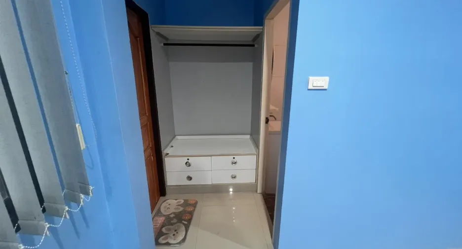For rent 4 bedrooms villa in Hua Hin, Prachuap Khiri Khan