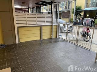 Reihenhaus zum Kauf mit 4 Zimmer in Thung Khru, Bangkok