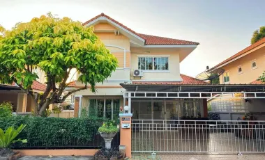 Casa en venta y en alquiler de 3 habitaciones en Saraphi, Chiang Mai
