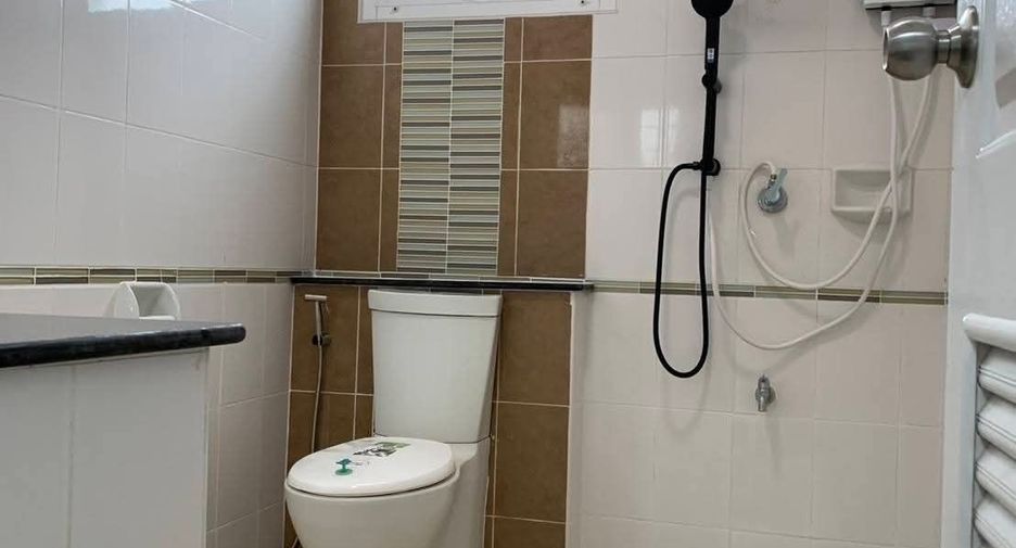 For rent 3 bedrooms house in Doi Saket, Chiang Mai