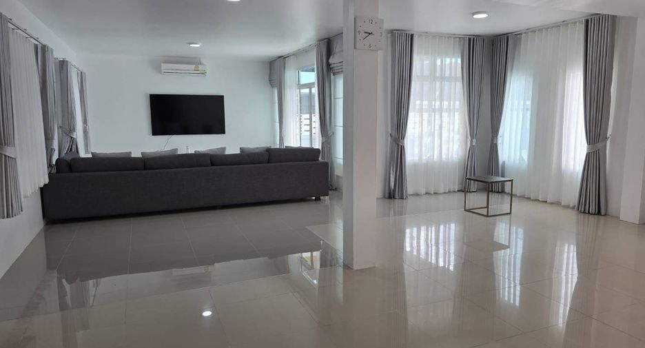 For rent 3 bedrooms villa in Doi Saket, Chiang Mai