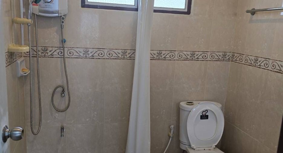 For rent 3 bedrooms villa in Doi Saket, Chiang Mai