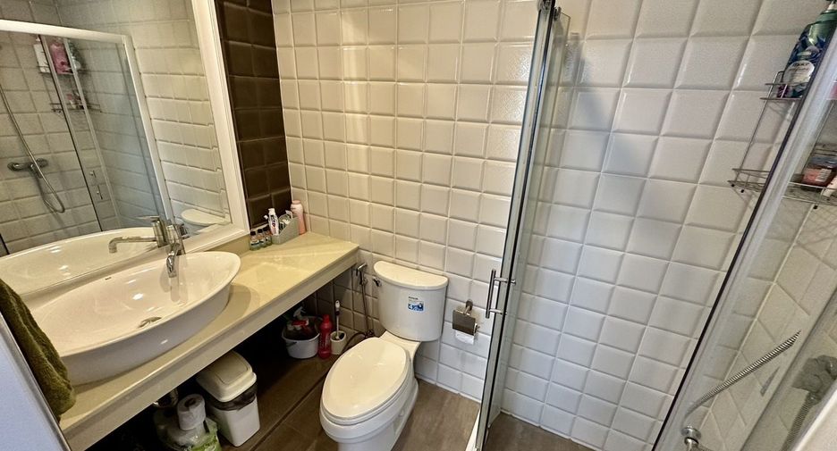 À vendre et à louer 4 chambres maison à Hua Hin, Prachuap Khiri Khan