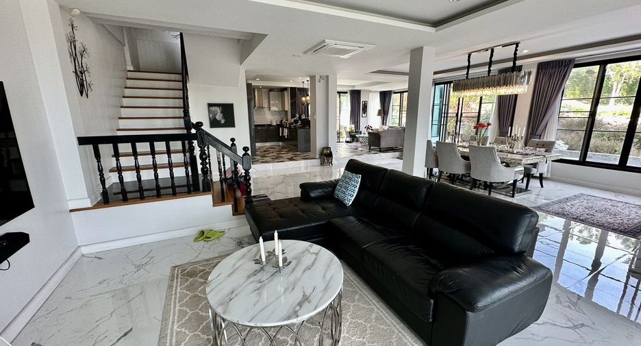 À vendre et à louer 4 chambres maison à Hua Hin, Prachuap Khiri Khan